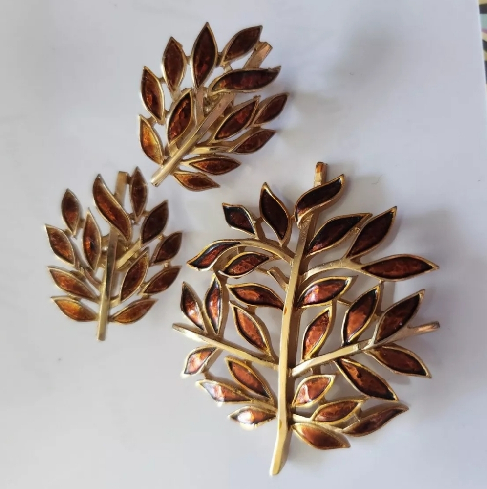 Alfred Philippe CROWN TRIFARI Enamel Leaves Pin Autumn Tree Earrings SET RARE
